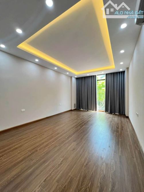 Xây mới, 7 tầng thang máy, ngõ 192 Giải Phóng, vị trí quá đẹp, kdoanh. 45m2. Giá 13.5 tỷ - 3