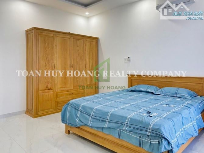 Nhà 4 tầng 6 phòng ngủ khu Nam Việt Á - H0436 - 4