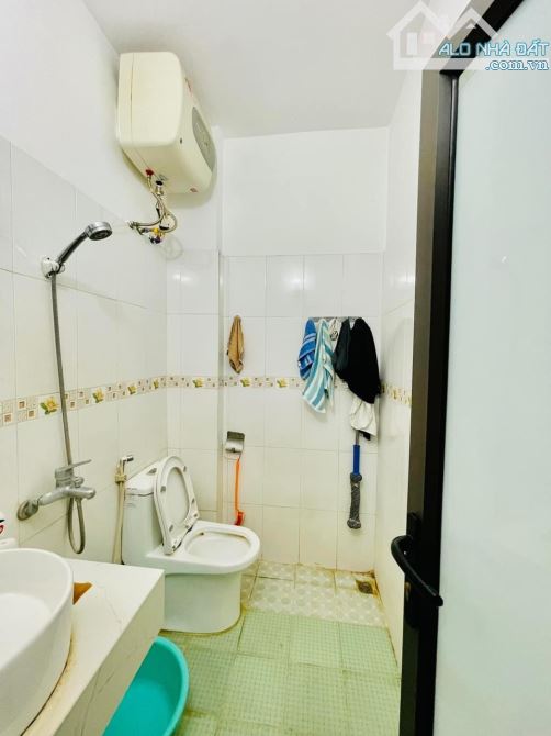 Bán nhà ngõ 477 Kim Mã, 35m², 4 tầng 2 thoáng, gần phố, giá 8.3 tỷ - 4