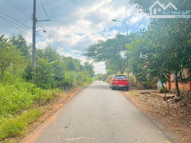 Bán gần 1 sào 2 mt bàu cạn đường liên xã giá mềm - 4