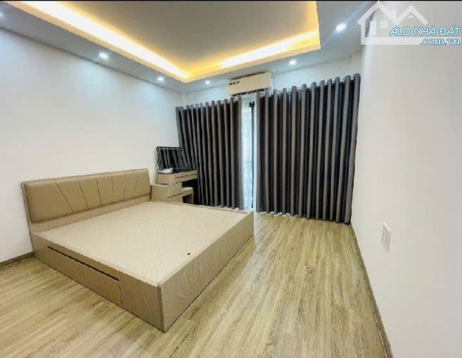 8.35 Tỷ/34 m2/6 tầng thang máy/ 3.5 mt/ ngõ nông gần ô tô chánh - 6