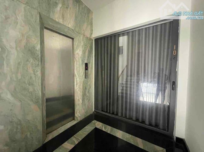 TÒA CĂN HỘ 5 TẦNG - THANG MÁY -Ô TÔ TRÁNH - NGUYỄN HỮU THỌ - T. NỮ VƯƠNG - DT 30 TR/TH -