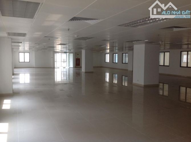 Cho thuê văn phòng  phố Đỗ Quang,Cầu Giấy,Hà Nội,dtsd 85m2,thông sàn,giá 17tr/tháng