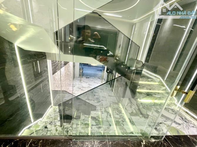 Nhà 4 tầng độc lập mặt ngõ An Đà.63m2 ngang 4,5m giá 6,25 tỷ tt