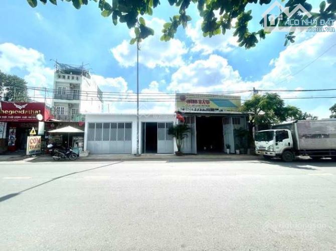 MTKD Trần Thị Năm 8.5 x32=286m2. 31tr/m2. Cho thuê 30tr/th
