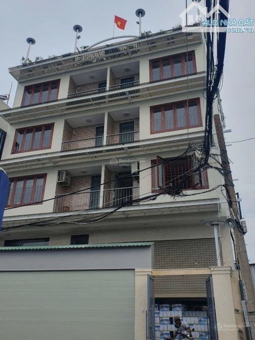 Ngợp bank 24 tỷ. Xưởng 1000m2 sàn, 10x40m, 4 tầng. Mặt tiền. Đang thuê 70tr