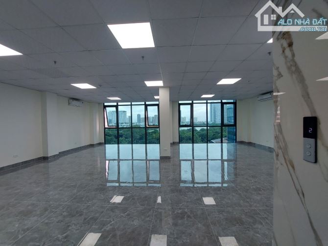 Cho thuê văn phòng Khuất Duy Tiến, 100 m2, Sàn Đẹp NHư ẢNh, Giá cạnh tranh