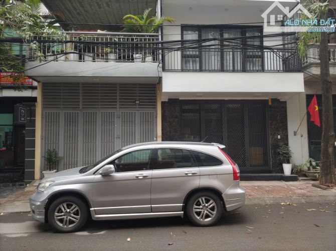 NHÀ 65M2*5T TRƯỜNG CHINH, NGÕ Ô TÔ TRÁNH, 6 PHÒNG NGỦ