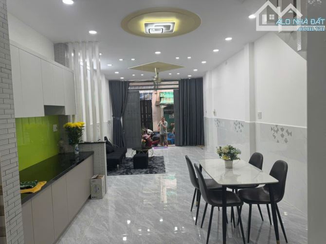 Bán Nhà Tân Hòa Đông - Bình Tân Giáp Q.6 - 40m² - 2 tầng - Hẻm Đẹp - Hoàn Công Đủ - 1