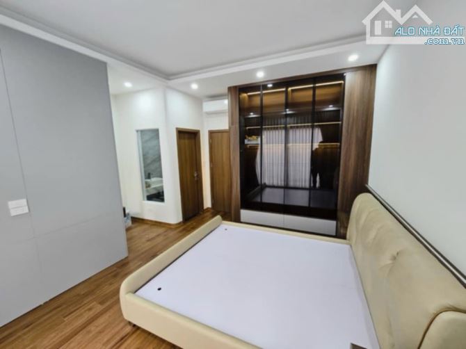 NHÀ BỒ ĐỀ FULL ĐỒ GIÁ CỰC HẤP DẪN - 1