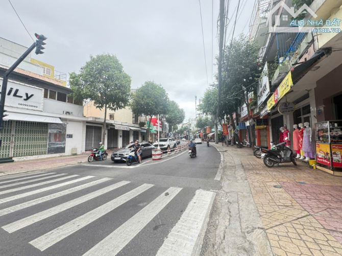 CHO THUÊ NHÀ 2 TẦNG NGANG 8M MẶT TIỀN MINH KHAI TP NHA TRANG CHỈ 12TRIEU - 1