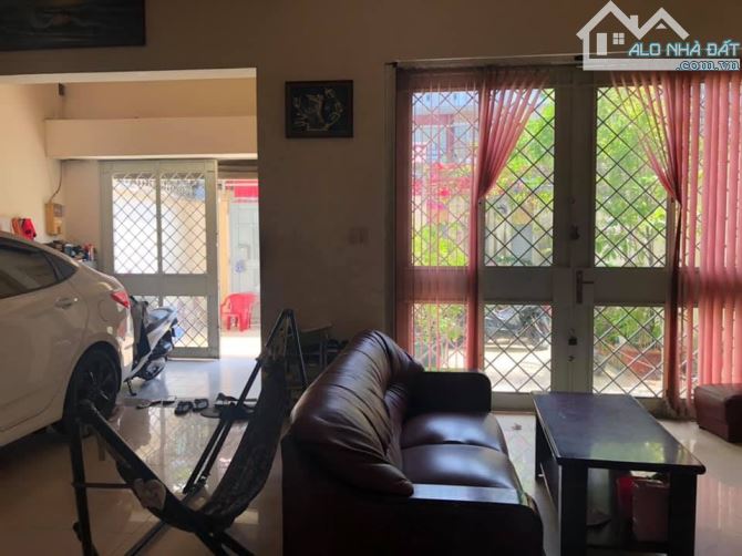 Biệt thự MTNB đường số18, khu Tên Lửa, Bình Tân. Dt:8x20m.giá 18,4 tỷ - 1