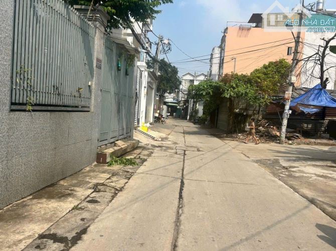 Bán đất có xưởng cho thuê ở bình hưng hoà giá 4,4 tỷ - 1