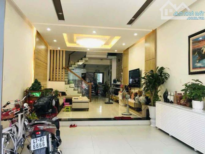 SIÊU PHẨM NHÀ 3 TẦNG-MẶT TIỀN ĐƯỜNG NGUYỄN HỮU DẬT-HOÀ CƯỜNG BẮC-TT HẢI CHÂU ĐÀ NẴNG. - 1