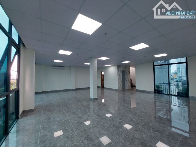 Cho thuê văn phòng Khuất Duy Tiến, 100 m2, Sàn Đẹp NHư ẢNh, Giá cạnh tranh - 1