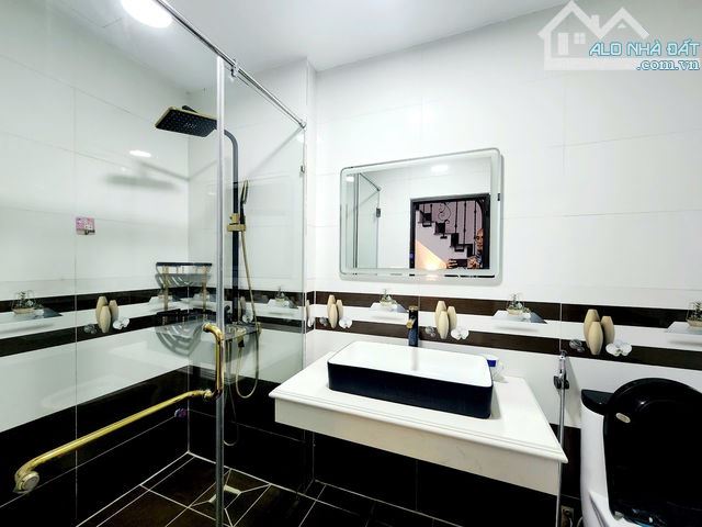 Bán nhà riêng tại Phan Đình Giót, 19 tỷ, 65 m2, 5PN, 5WC, 4 tầng, Lô góc, Q.Thanh Xuân, HN - 2