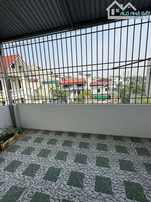 Bán nhà riêng 419 Lĩnh Nam P. Vĩnh Hưng Hoàng Mai HN. 36m x 5 tầng 5 phòng ngủ view hồ - 2