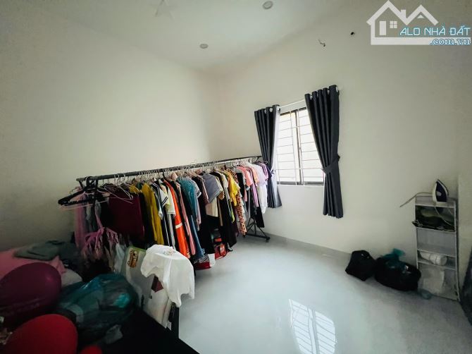 Bán nhà cấp 4 tại P. Bửu Long dt 72m2 gần Công An Phường Bửu Long giá chỉ 1.95 tỷ - 2