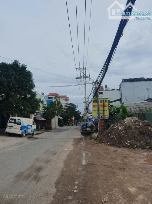 Ngợp bank 24 tỷ. Xưởng 1000m2 sàn, 10x40m, 4 tầng. Mặt tiền. Đang thuê 70tr - 2