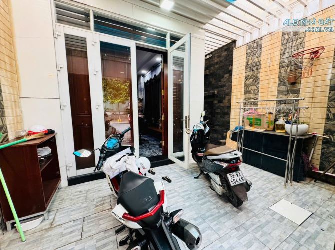 NHÀ HẺM 15M 4 LẦU ( PHAN VĂN TRỊ ) P7 GV - FULL NỘI THẤT - KHU VPCTY - 2