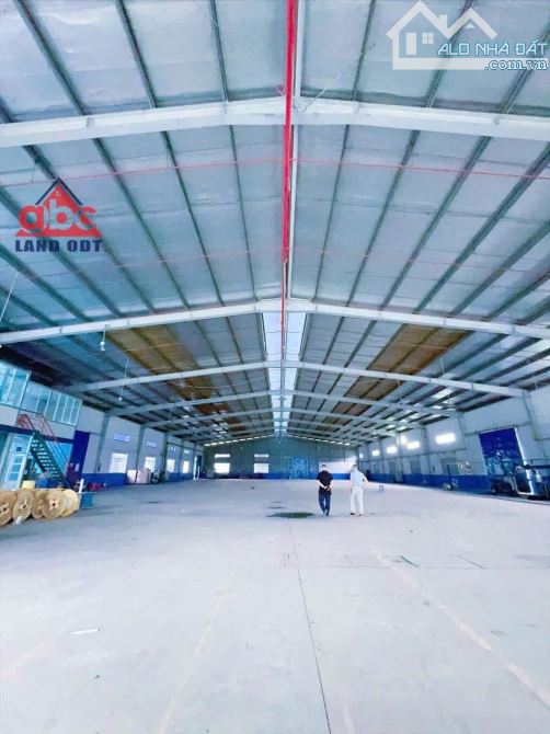 Cho thuê xưởng (TDT) : 13000m2 , chỉ 4usd/m2 xưởng đạt tiêu chuẩn KCN VN . - 2