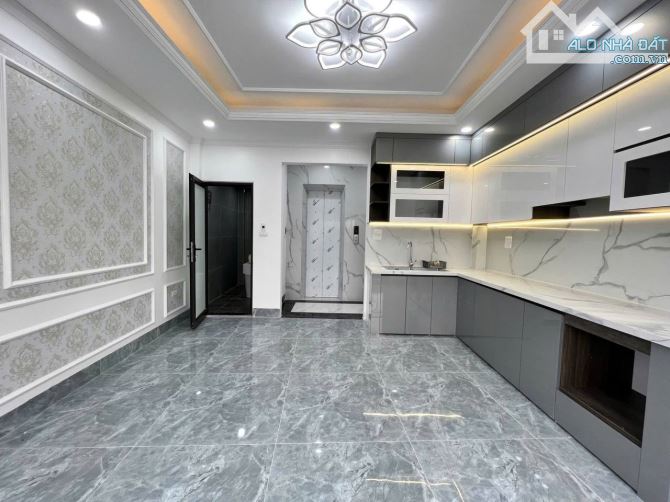 Bán nhà Khương Đình giá 9.9 tỷ, diện tích 40m2, 6 tầng, mặt tiền 5m - 2