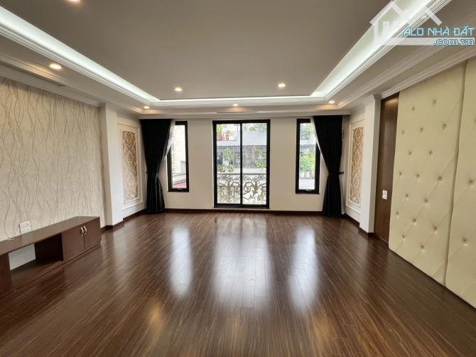 Mặt hồ Quan Nhân Nhân Chính Thanh Xuân 98m 7 tầng thang máy ô tô đõ cửa 30 phòng khép kín - 2