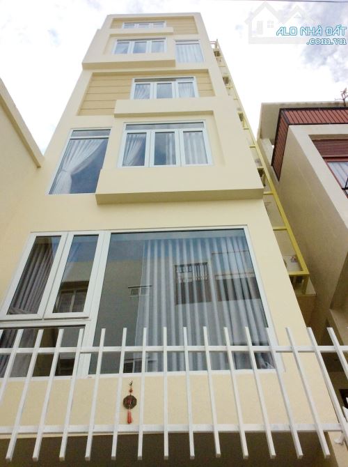 Bán toà căn hộ 7 tầng hẻm rộng ô tô  đường Pasteur DT75m2 Giá 15,5 Tỷ - 3