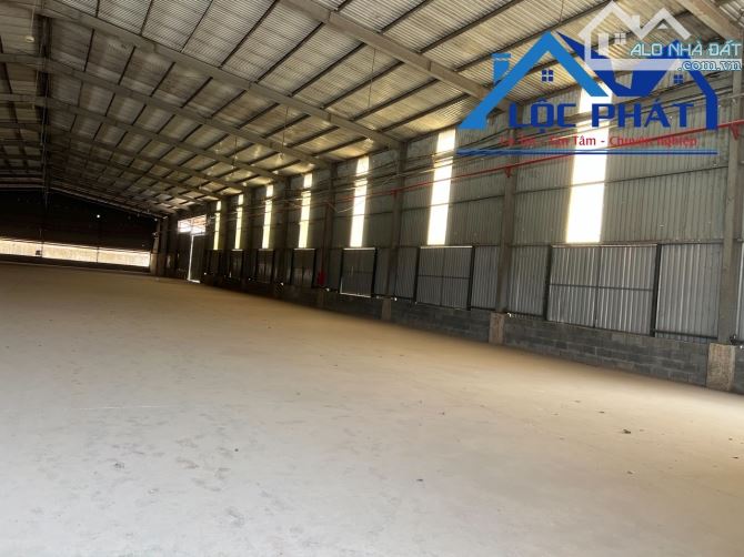 Cho thuê kho xưởng 2200m2 giá chỉ 70 triệu/tháng -Thiện Tân-Vĩnh Cửu-Đồng Nai - 3