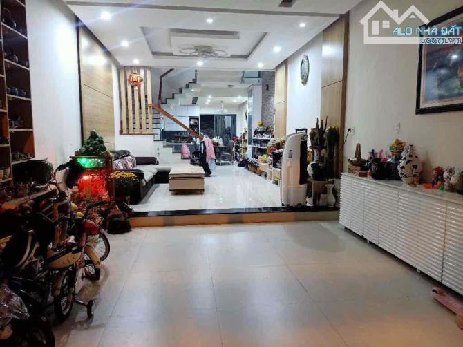 SIÊU PHẨM NHÀ 3 TẦNG-MẶT TIỀN ĐƯỜNG NGUYỄN HỮU DẬT-HOÀ CƯỜNG BẮC-TT HẢI CHÂU ĐÀ NẴNG. - 3