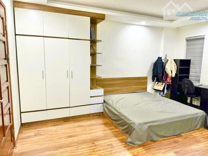 BÁN NHÀ NGÕ RỘNG PHỐ HOÀNG ĐẠO THÀNH, THANH XUÂN HÀ NỘI DT 35m2 - 4