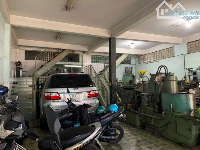 Cho thuê mặt bằng Ngang 8m Phạm Văn Thuận, Biên Hoà , Đồng Nai DTSD 450m2 giá 80triệu - 4