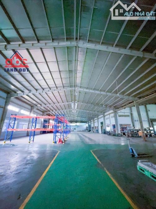 Cho thuê xưởng (TDT) : 13000m2 , chỉ 4usd/m2 xưởng đạt tiêu chuẩn KCN VN . - 4