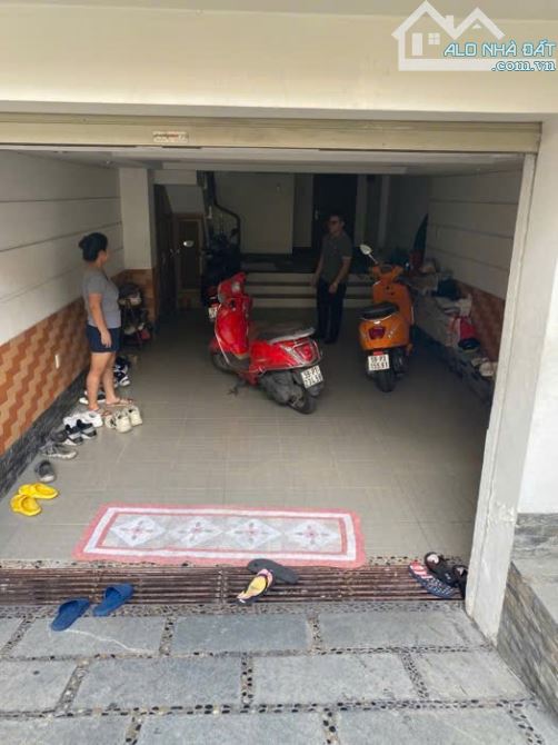 💥SIÊU PHẨM 5 TẦNG - 91M2(4.5*21) -KHU SÂN BAY HẬU GIANG - CÓ HẦM RỘNG ĐỂ XE 7 CHỔ - 5