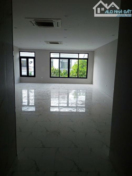 Cho thuê shophouse B18 Vinhomes Gardenia. DT 106m2, 5 tầng, thang máy, 60 triệu - 5