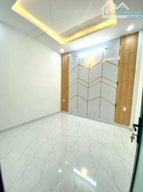 CẦN BÁN GẤP NHÀ 2 TẦNG 40m2 HẺM 1 TRỤC ĐƯỜNG TA06 NGAY CHỢ THIẾC - 6