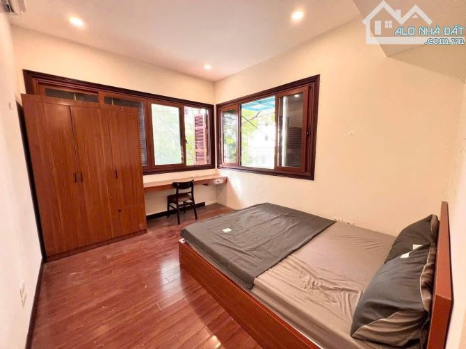 Cho thuê biệt thự 5 phòng diện tích hơn 200m2 ở Võ Cường giá 35tr/th - 6