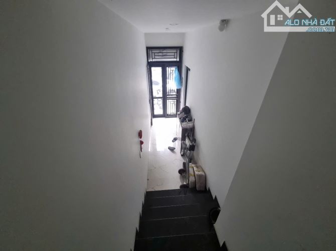 Cho thuê shophouse B15 Vinhomes Gardenia. DT 112m2, 5 tầng, thang máy, 60 triệu - 8