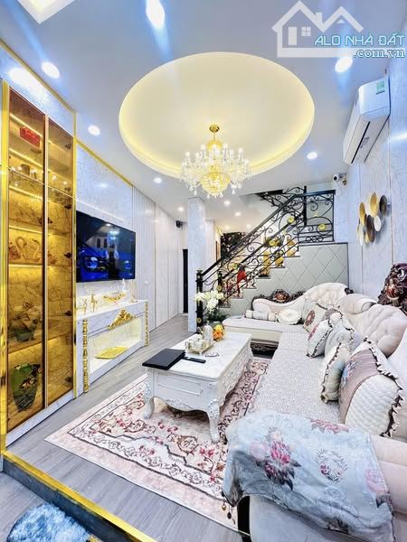 Nhà Trường Chinh Thanh Xuân Mới Đẹp 50m2 5 Tầng Ôtô Đỗ Cửa Full Đồ Ở Ngay Giá 11,x Tỷ