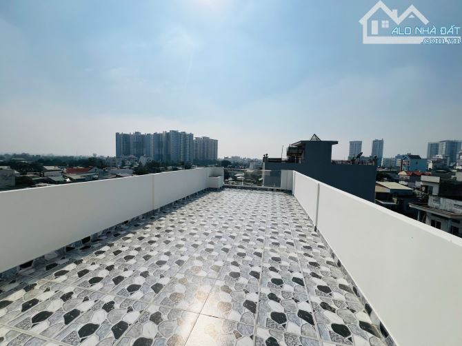 Bán gấp căn nhà 1 trệt 2 lầu 5pn dt 85m2 mặt tiền hẻm xe hơi tại P. Trung Dũng