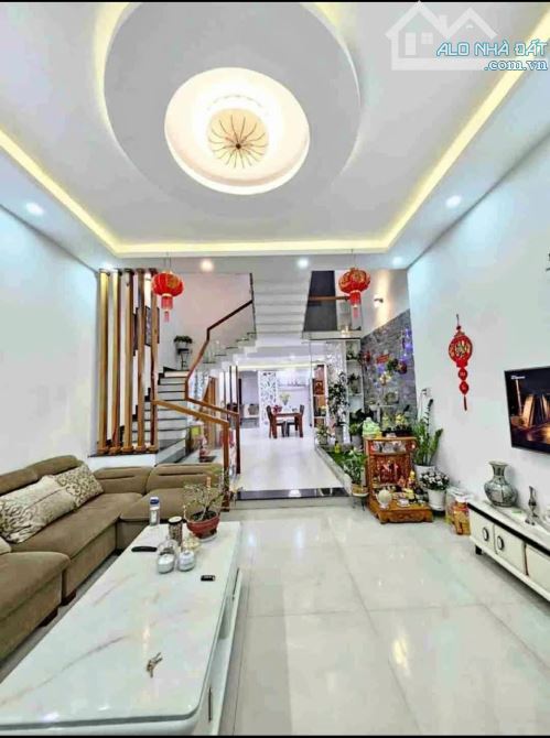 💥 Nhà 3 Tầng kiệt OTO Lê Thanh Nghị, gần Chợ Hòa Cường - DT 65m2 – nhỉnh 5 tỷ