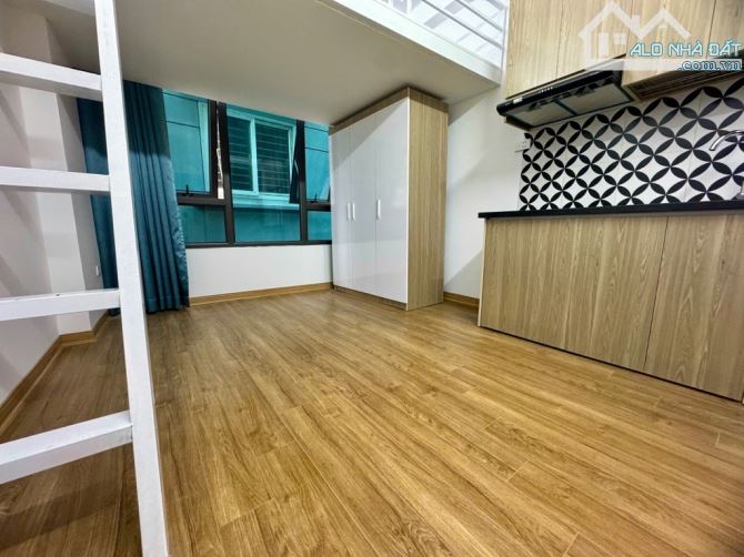 CĂN HỘ DỊCH VỤ MỸ ĐÌNH 8 PHÒNG CHO THUÊ 40 TRIỆU - Ô TÔ 15M - SỔ VUÔNG ĐÉT CHỈ 7,5 TỶ