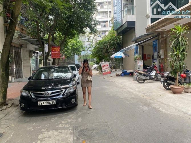 PHỐ DƯƠNG KHUÊ - MAI DỊCH -  ĐẤT PHÂN LÔ - OTO TRÁNH  - KINH DOANH ĐỈNH CAO - VỈA HÈ RỘNG