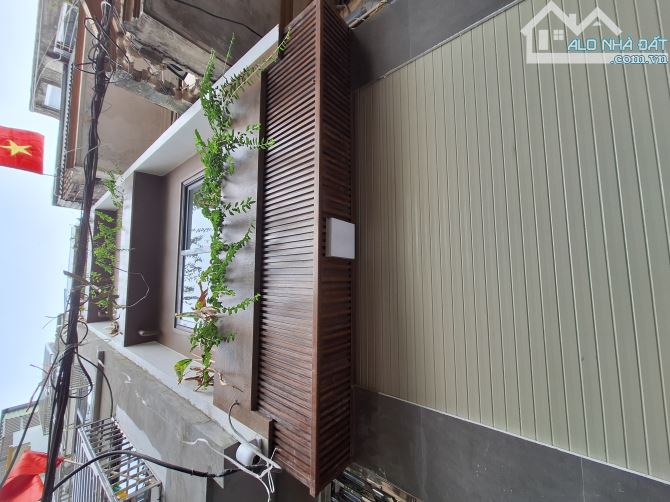 BÁN NHÀ PHỐ TRƯƠNG ĐỊNH - 30M x 4T - 3P.NGỦ - NGÕ NÔNG - 3 GÁC ĐỖ CỬA