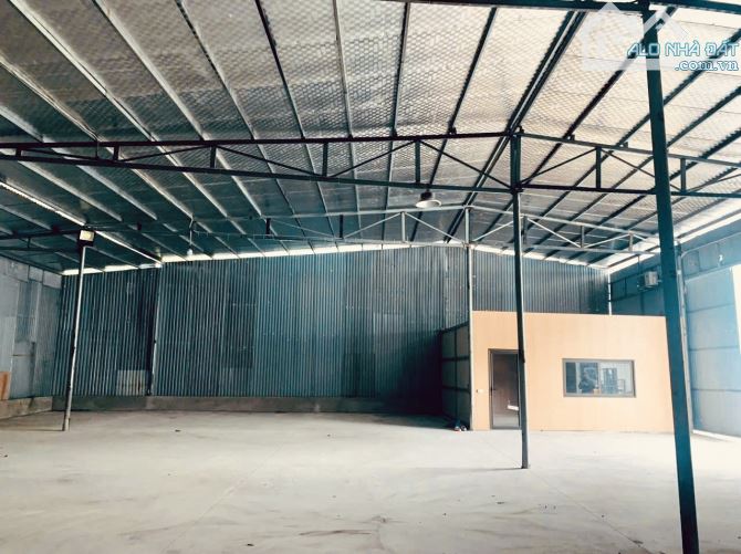 ***Cho thuê 700m2 hàng hiếm Ngọc Hồi, Thanh Trì