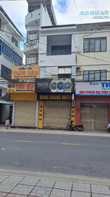 ⛔Bán nhà 3 tầng mặt tiền đường Thống Nhất Nha Trang. ✅Dt 85m²:Dt xây dựng 116 m².