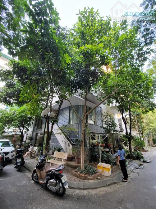 Bán biệt thự 151 Nguyễn Đức Cảnh, 125m2 x 4 tầng, Mt 8.5m, khu khép kín an ninh tuyệt đối