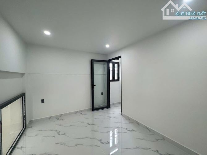 chỉ 1 căn 38m2 nhà 2 tầng ngay metro trường thọ chỉ 3.05 tỷ - 1