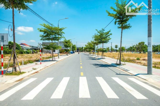 BÁN ĐẤT MẶT TIỀN CẠNH SÂN BAY QUỐC TẾ LONG THÀNH GIÁ CHỈ 10TR/M , SHR - 1