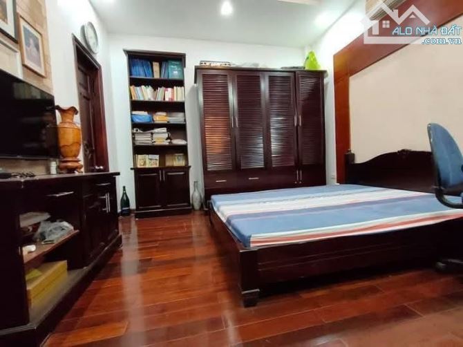 BÁN NHÀ PHỐ HỒNG TIẾN. 65M2 * 4 TẦNG * 9,2 TỶ. FULL NỘI THẤT, GẦN PHỐ. - 1